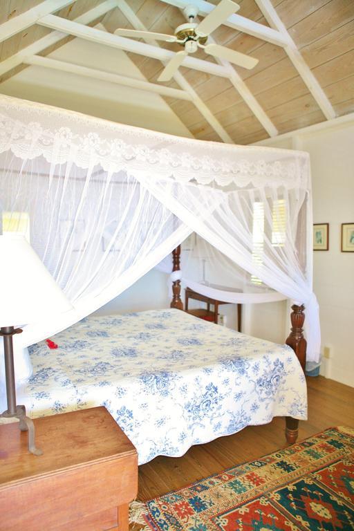 The Hermitage Inn Nevis Bilik gambar